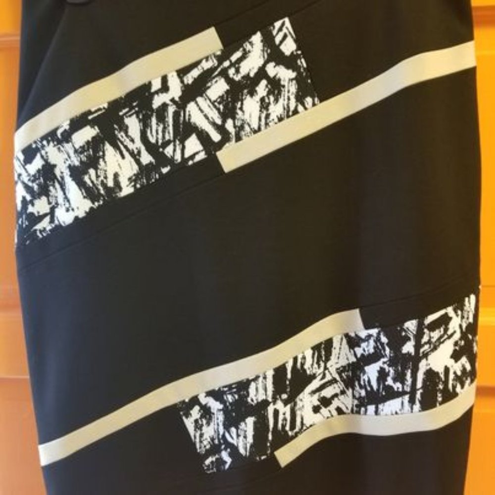 WHBM Skirt size 8 with Camel and B/W Design - EUC - Fashionable and Versatile